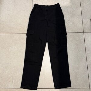 Aritzia Wilfred Free Black Cargo Pants